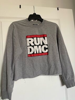 RUN DMC Grey Crop Sweatshirt - Icon Logo